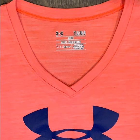 UA dri fit tee - Picture 2 of 3